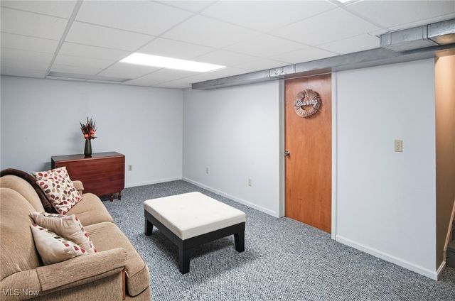 1721 Northmoreland Boulevard, Cuyahoga Falls, OH 44221