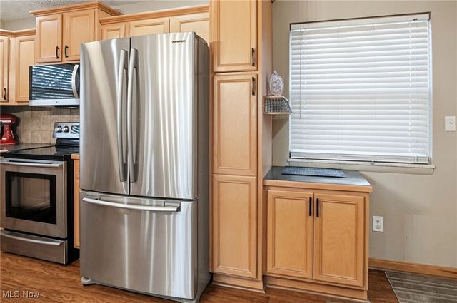 1721 Northmoreland Boulevard, Cuyahoga Falls, OH 44221