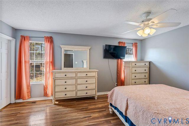 14100 Bermuda Point Ct, Chester, VA 23836