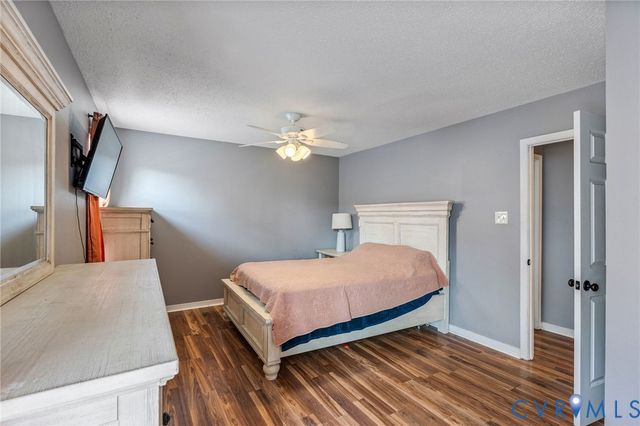 14100 Bermuda Point Ct, Chester, VA 23836