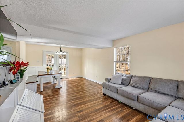 14100 Bermuda Point Ct, Chester, VA 23836