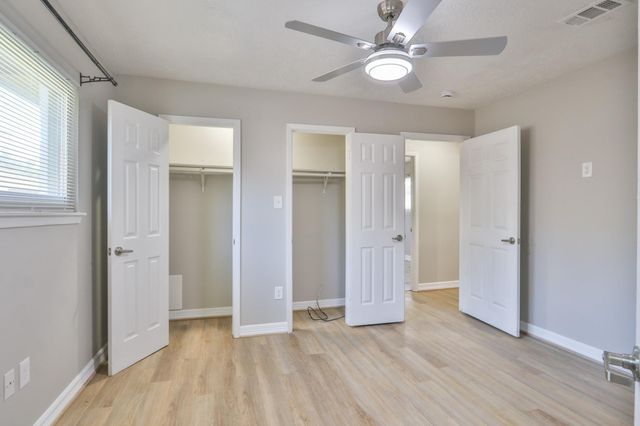 509 Belmont Drive, Friendswood, TX 77546