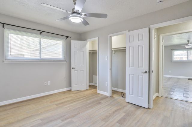 509 Belmont Drive, Friendswood, TX 77546