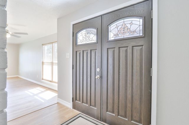 509 Belmont Drive, Friendswood, TX 77546
