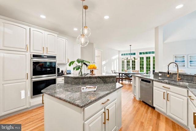 9313 HARRISONS FARM WAY, Laytonsville, MD 20882