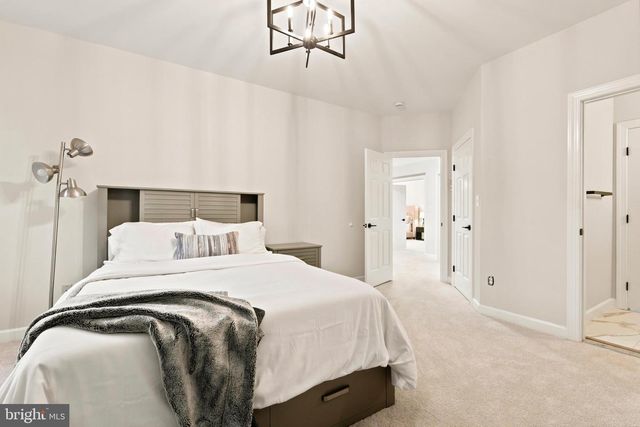 9313 HARRISONS FARM WAY, Laytonsville, MD 20882