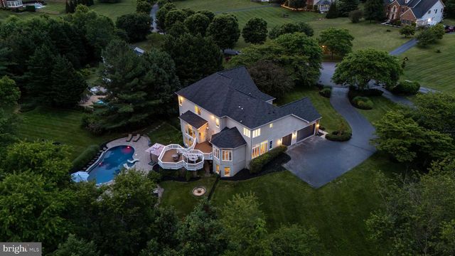 9313 HARRISONS FARM WAY, Laytonsville, MD 20882