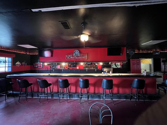 1225 State Line Rd., Cottonwood, AL 36320