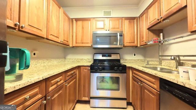 2479 Peachtree Road NE 1306, Atlanta, GA 30305