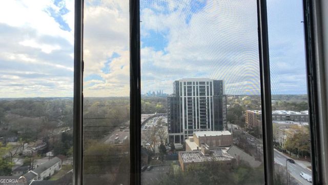 2479 Peachtree Road NE 1306, Atlanta, GA 30305