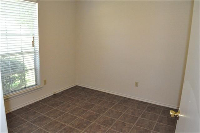 2119 Fountain Drive, Sugar Land, TX 77478
