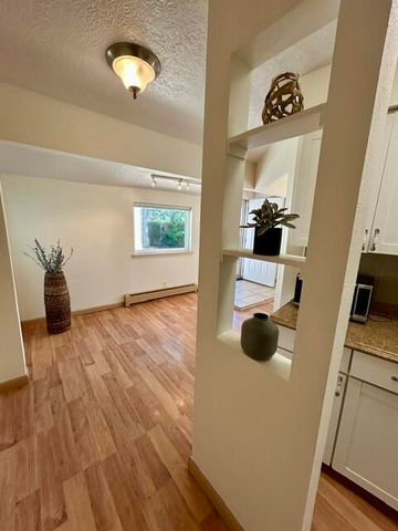 3800 Denise Court NE, Albuquerque, NM 87111