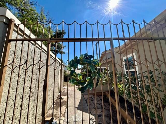 3800 Denise Court NE, Albuquerque, NM 87111