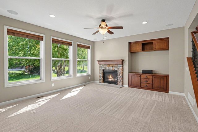 3476 Sawgrass Trail W, Eagan, MN 55123