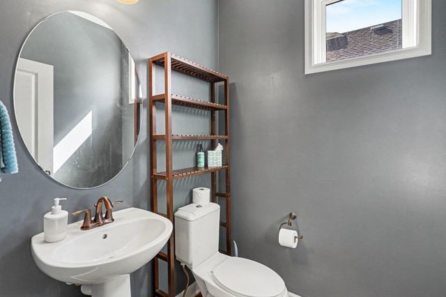 3476 Sawgrass Trail W, Eagan, MN 55123