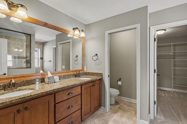 3476 Sawgrass Trail W, Eagan, MN 55123