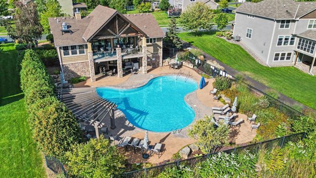 3476 Sawgrass Trail W, Eagan, MN 55123