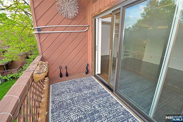 9 Village Way 4, Vernon, NJ 07462