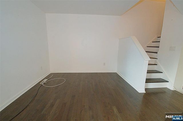 9 Village Way 4, Vernon, NJ 07462
