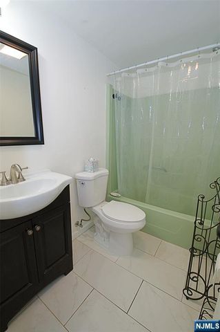 9 Village Way 4, Vernon, NJ 07462