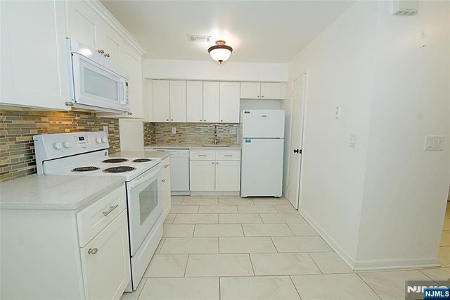9 Village Way 4, Vernon, NJ 07462