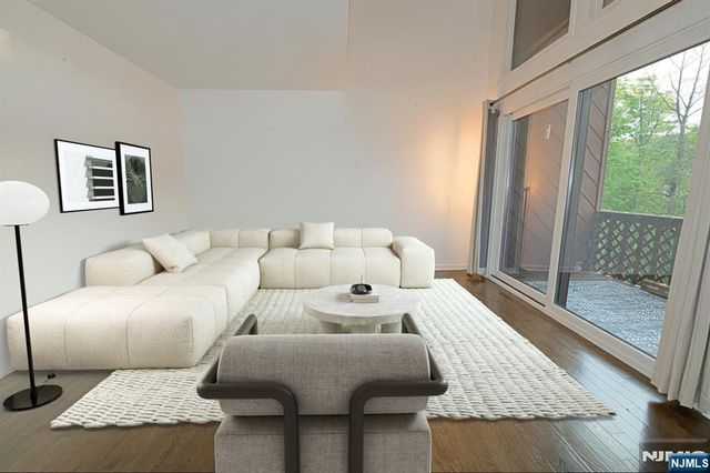 9 Village Way 4, Vernon, NJ 07462