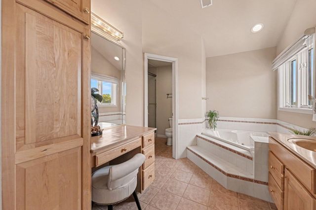 2226 Cowan Court, Schererville, IN 46375
