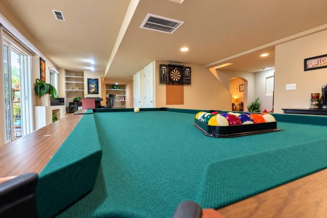 2226 Cowan Court, Schererville, IN 46375