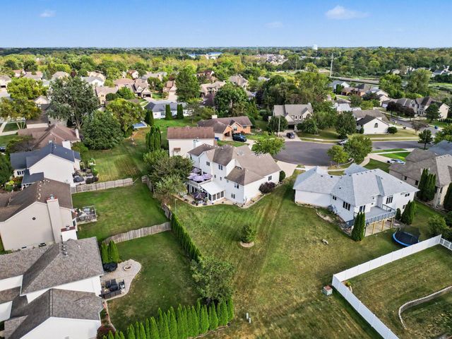 2226 Cowan Court, Schererville, IN 46375