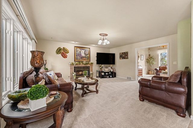 2226 Cowan Court, Schererville, IN 46375