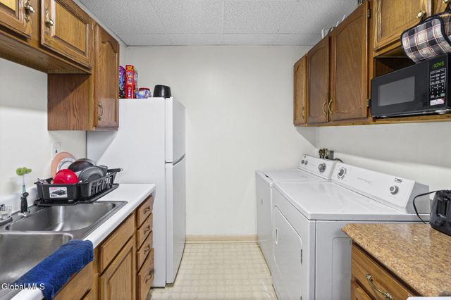 1243 Broadway, Menands, NY 12204