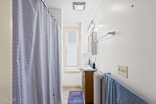 1243 Broadway, Menands, NY 12204