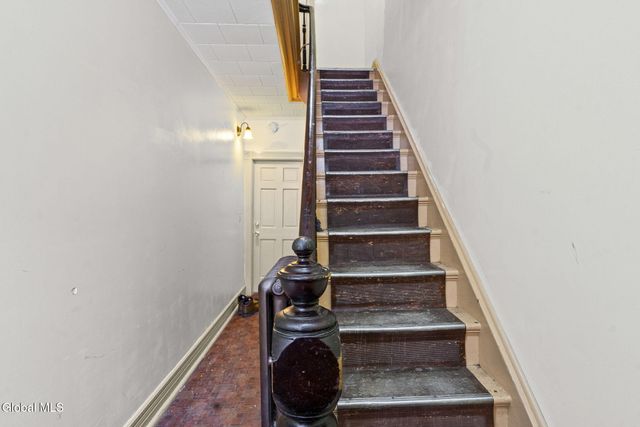 1243 Broadway, Menands, NY 12204