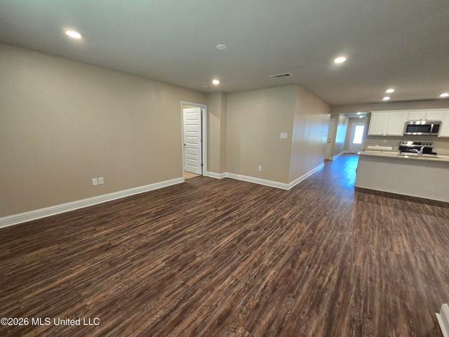 6451 Eastland Circle, Biloxi, MS 39532