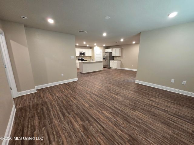 6451 Eastland Circle, Biloxi, MS 39532