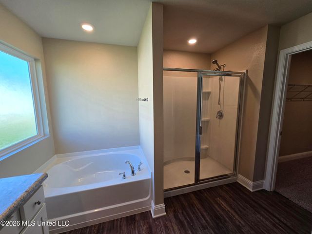 6451 Eastland Circle, Biloxi, MS 39532