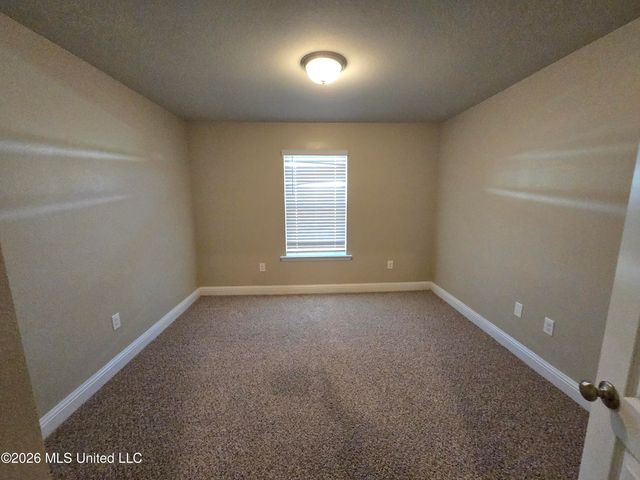 6451 Eastland Circle, Biloxi, MS 39532