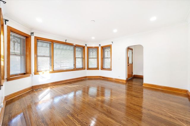 4607 S Karlov Avenue, Chicago, IL 60632