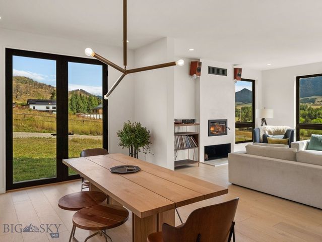 44 Midway Bridger Road, Bozeman, MT 59715