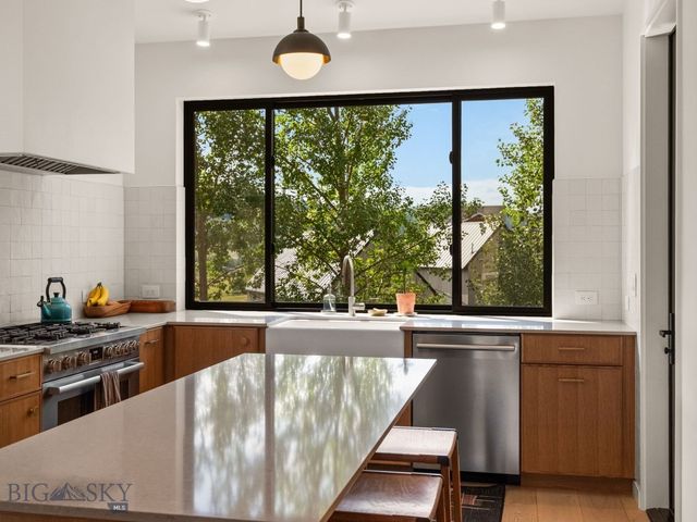 44 Midway Bridger Road, Bozeman, MT 59715