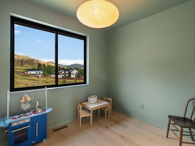 44 Midway Bridger Road, Bozeman, MT 59715