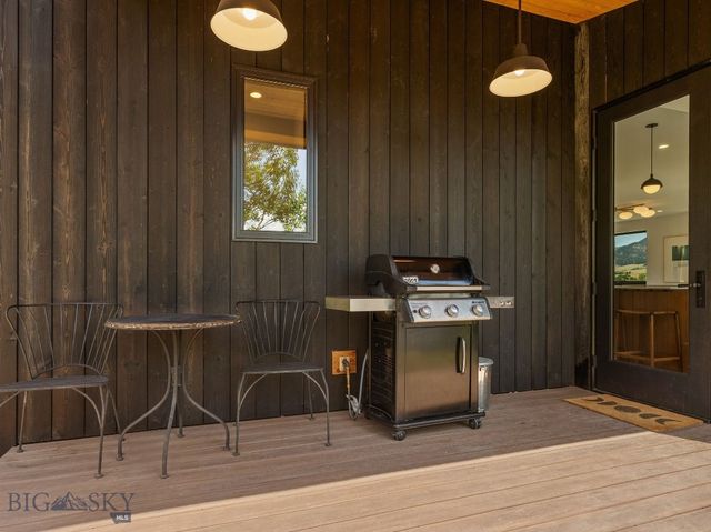 44 Midway Bridger Road, Bozeman, MT 59715