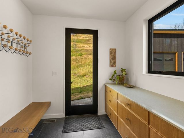 44 Midway Bridger Road, Bozeman, MT 59715