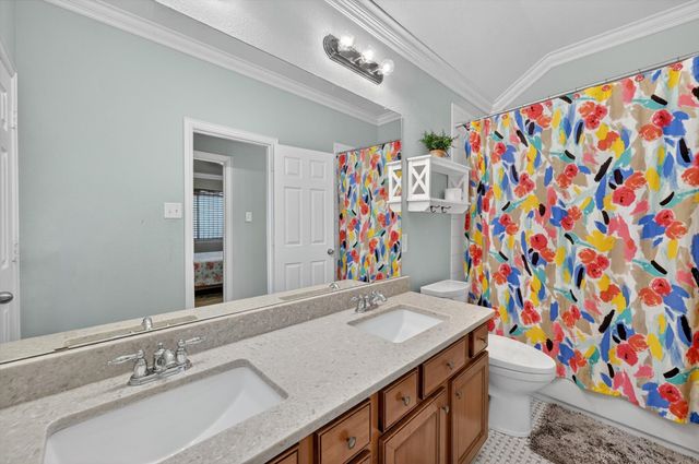 8136 Black Ash Drive, Fort Worth, TX 76131