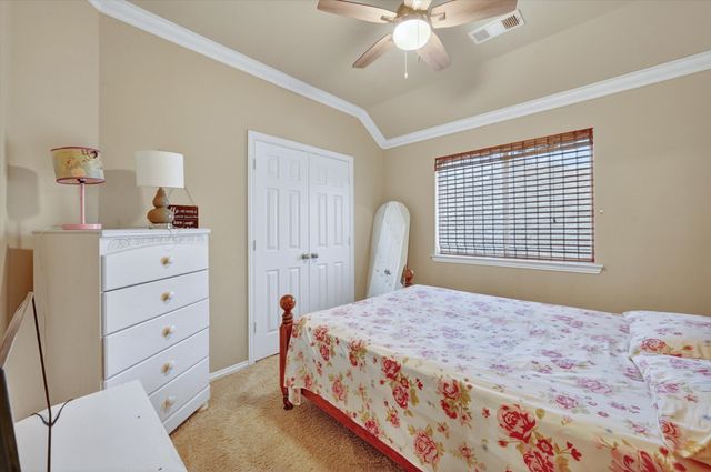 8136 Black Ash Drive, Fort Worth, TX 76131