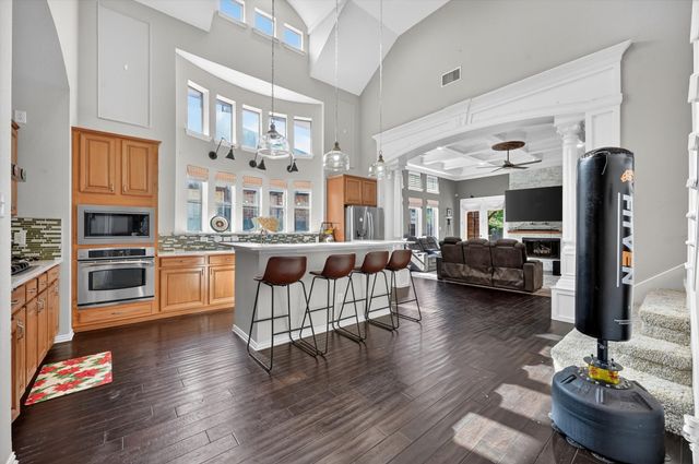 8136 Black Ash Drive, Fort Worth, TX 76131