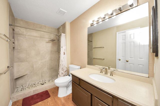 13635 Treebank Lane, Houston, TX 77070