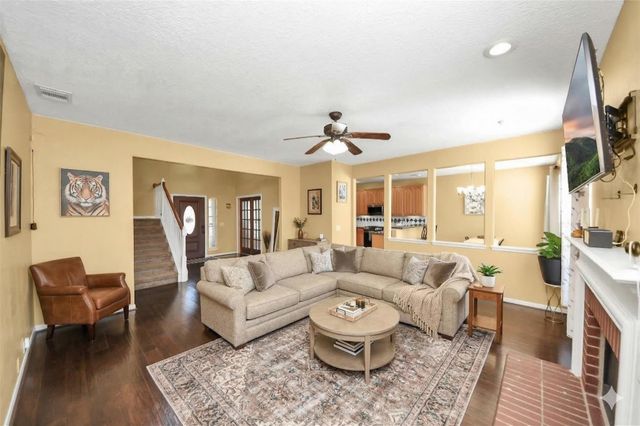 13635 Treebank Lane, Houston, TX 77070