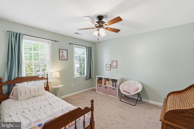 59 COUNTRY MANOR DR, Fredericksburg, VA 22406
