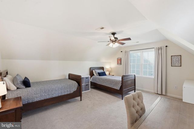 59 COUNTRY MANOR DR, Fredericksburg, VA 22406